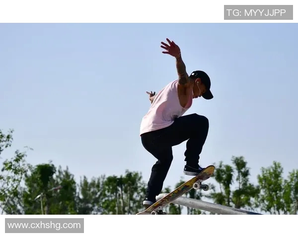 上海滑板精英赛精彩点评展现极限运动队的强大实力与风采 上海滑板精英赛精彩点评展现极限运动队的强大实力与风采