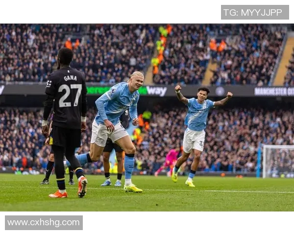 哈兰德球服热销背后的故事与足球明星的魅力解析 哈兰德球服热销背后的故事与足球明星的魅力解析